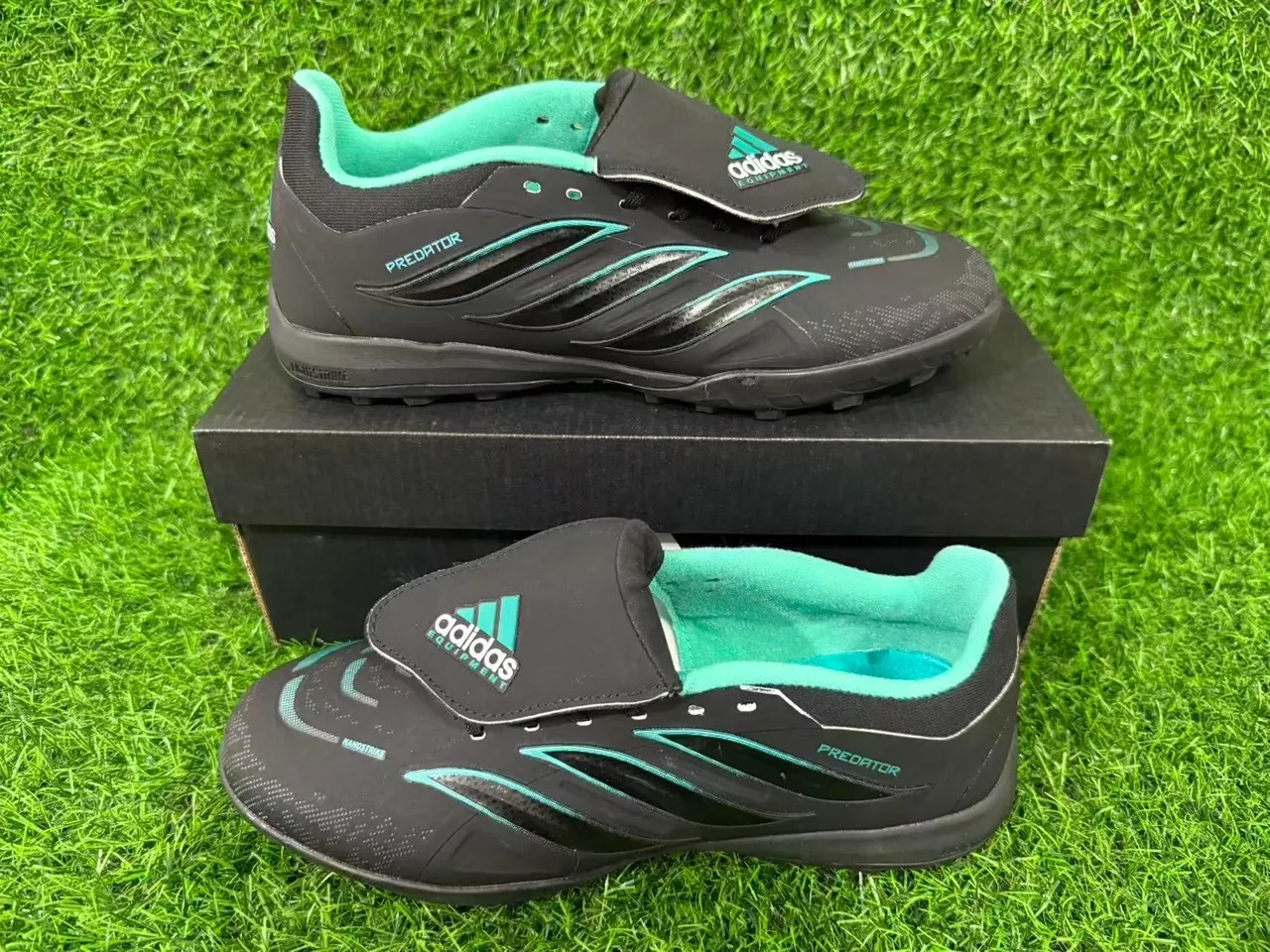 Adidas Predator Preto Verde Low-Cut Sintético Superior Studs Moldados Turf Sapatos de Futebol 3