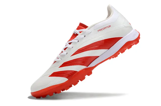 Adidas Predator Chaussures de football blanches et rouges Turf 3