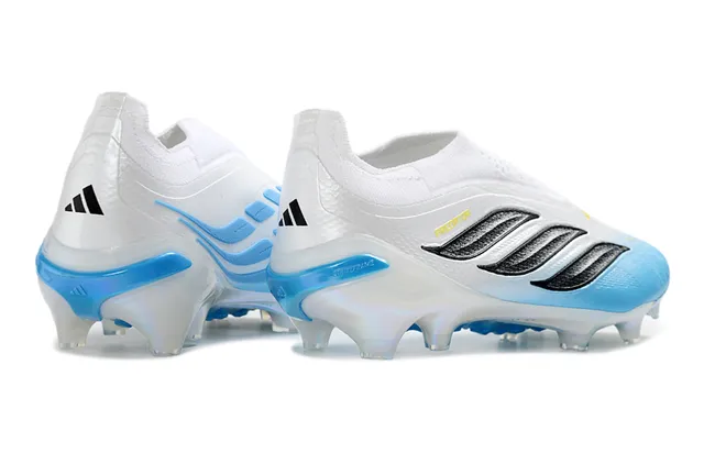 Adidas Predator White Blue Sock-Fit Collar Iridescent Heel Counter Firm-Ground Soccer Shoes 5