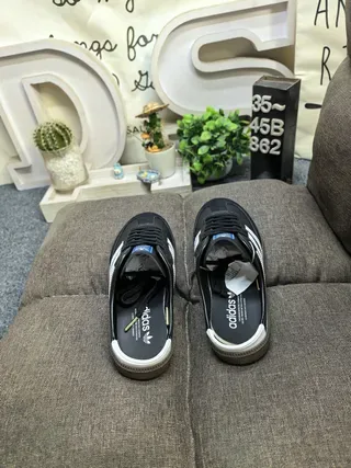 Adidas Samba Black and White Lifestyle Sneakers 8