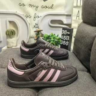 Adidas Samba भूरा और गुलाबी लाइफस्टाइल स्नीकर