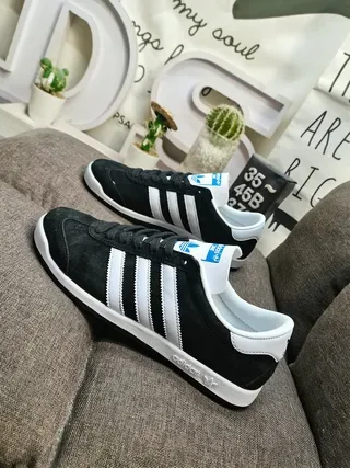 Adidas Samba OG Black and White Lifestyle Sneakers 7