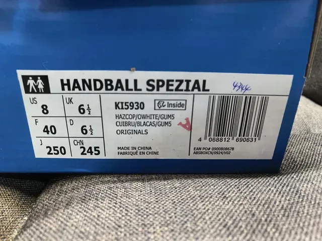 Adidas Samba OG Tan and Off-White Lifestyle Sneakers 2