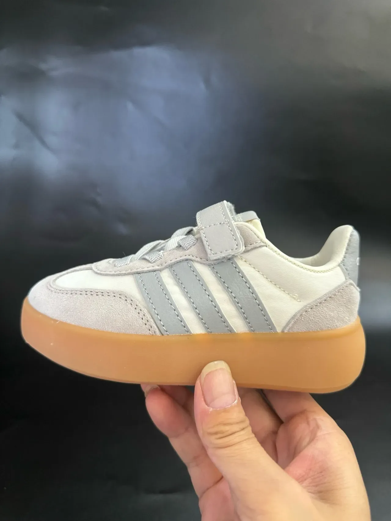 Adidas Samba White Red Suede Upper Three-Stripe Side Panel Lifestyle Sneakers 24