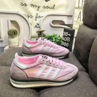 Adidas SL 72 गुलाबी और सफेद लाइफस्टाइल स्नीकर