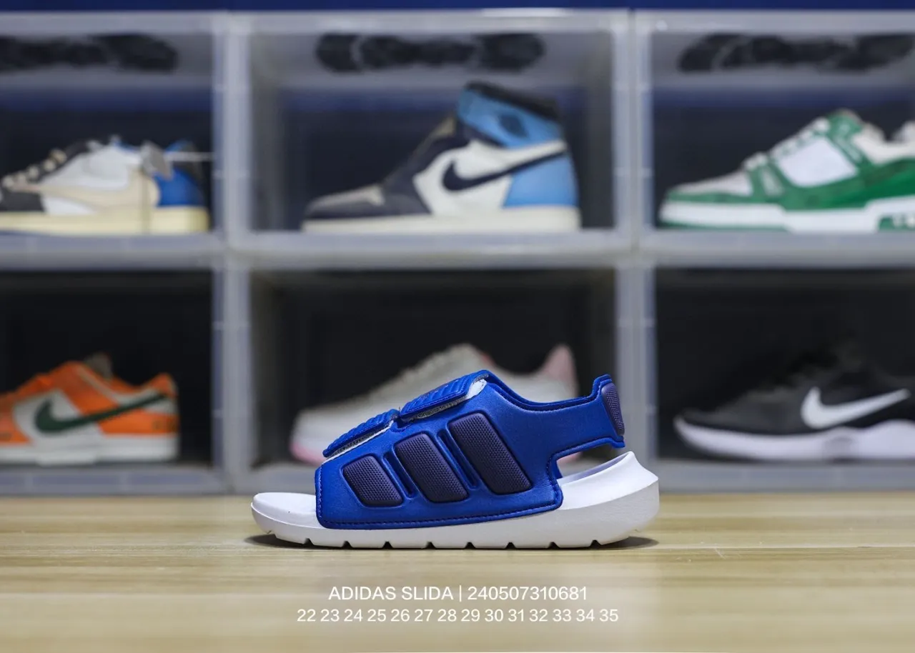 Adidas Slida Sandales Casual Bleues et Marine 8