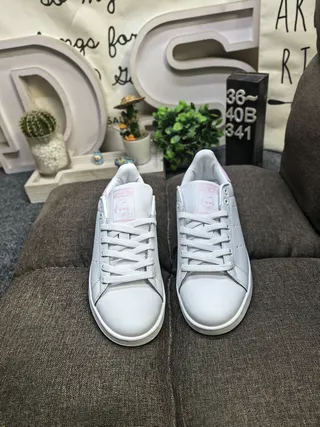 Adidas Stan Smith White and Gold Lifestyle Sneakers 10
