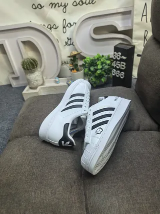Adidas Superstar White Black Shell-Toe Lifestyle Sneakers 6