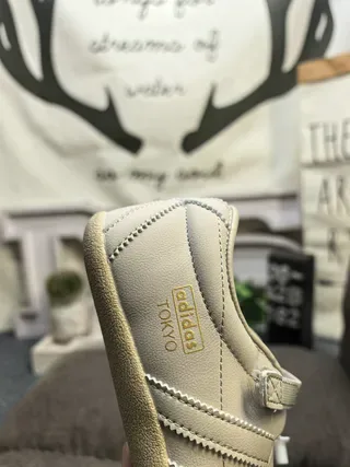 Adidas Tokyo Laceless Strap Sneaker Beige Lifestyle Sneakers 3