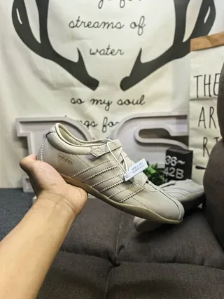 Adidas Tokyo Laceless Strap Sneaker Beige Lifestyle Sneakers 5