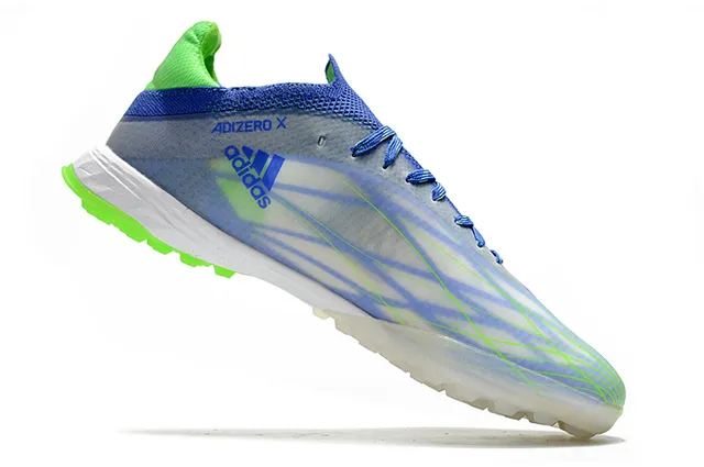 Adidas Chaussures de football avec upper en knit vert transparent bas lacets asymétriques herbe artificielle 2