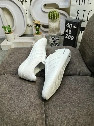 Adidas White Black Low-Top Leather Upper Lifestyle Sneakers 6