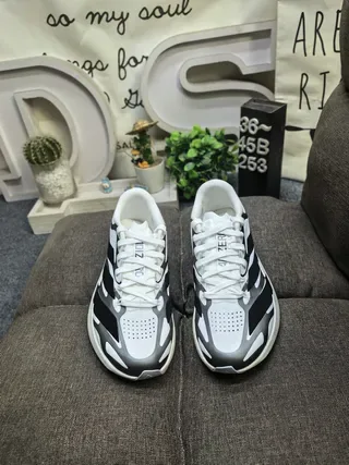 Adidas White Black Sculpted Midsole Three-Stripe Side Panel Lifestyle Sneakers 10