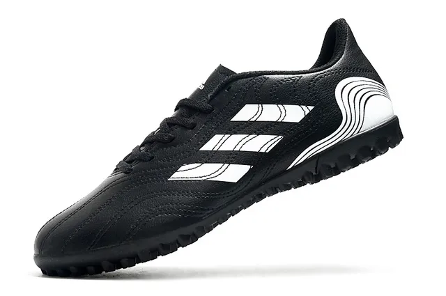 Adidas Blanc Bleu Basse Coupe Haut Synthétique Semelle Moldée Turf Chaussures de Football 22