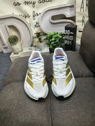 Adidas White Gold Lightweight Knit Upper Three-Stripe Branding Lifestyle Sneakers 10