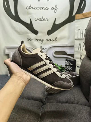 Adidas White Gray Low-Top Three-Stripe Side Panel Lifestyle Sneakers 5