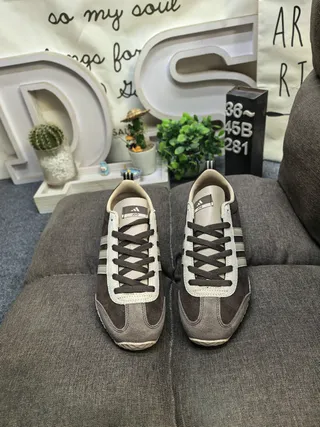 Adidas White Gray Low-Top Three-Stripe Side Panel Lifestyle Sneakers 10