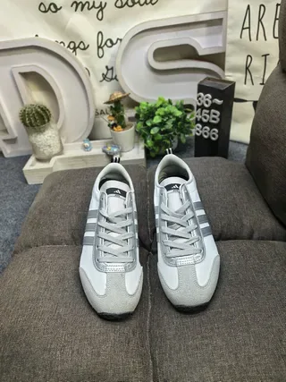 Adidas Blanc Gris Rétro Runner Silhouette Cuir/suede Supérieur Style de Vie Sneakers 10