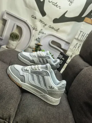 Adidas White Green Low-Top Padded Collar Lifestyle Sneakers 17