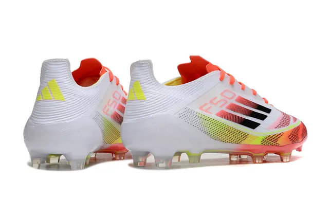 Adidas Chaussures de Football Blanc Multicolore Low-Cut Upper Synthétique Asymétrique Lacets Firm-Ground 5