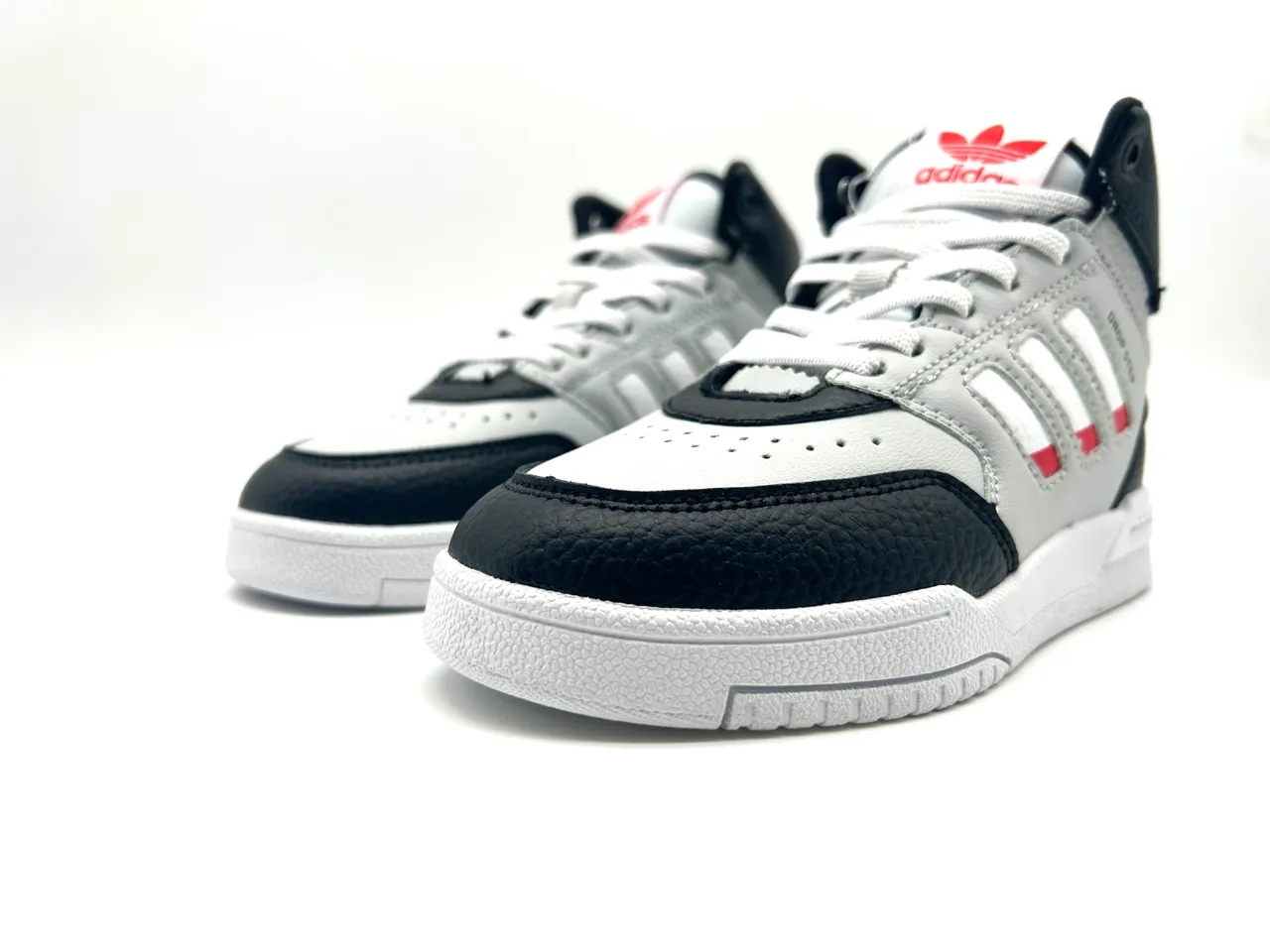 Adidas White Red Low-Top Cupsole Lifestyle Sneakers 21