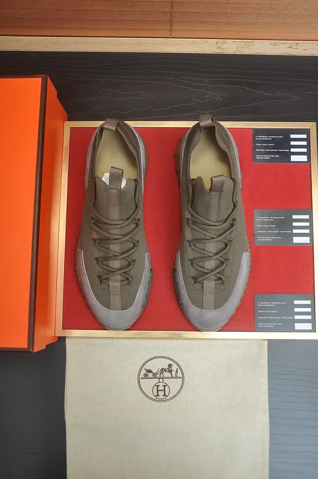Adidas Yeezy Boost 700 Olive Green Knit Lifestyle Sneaker 5