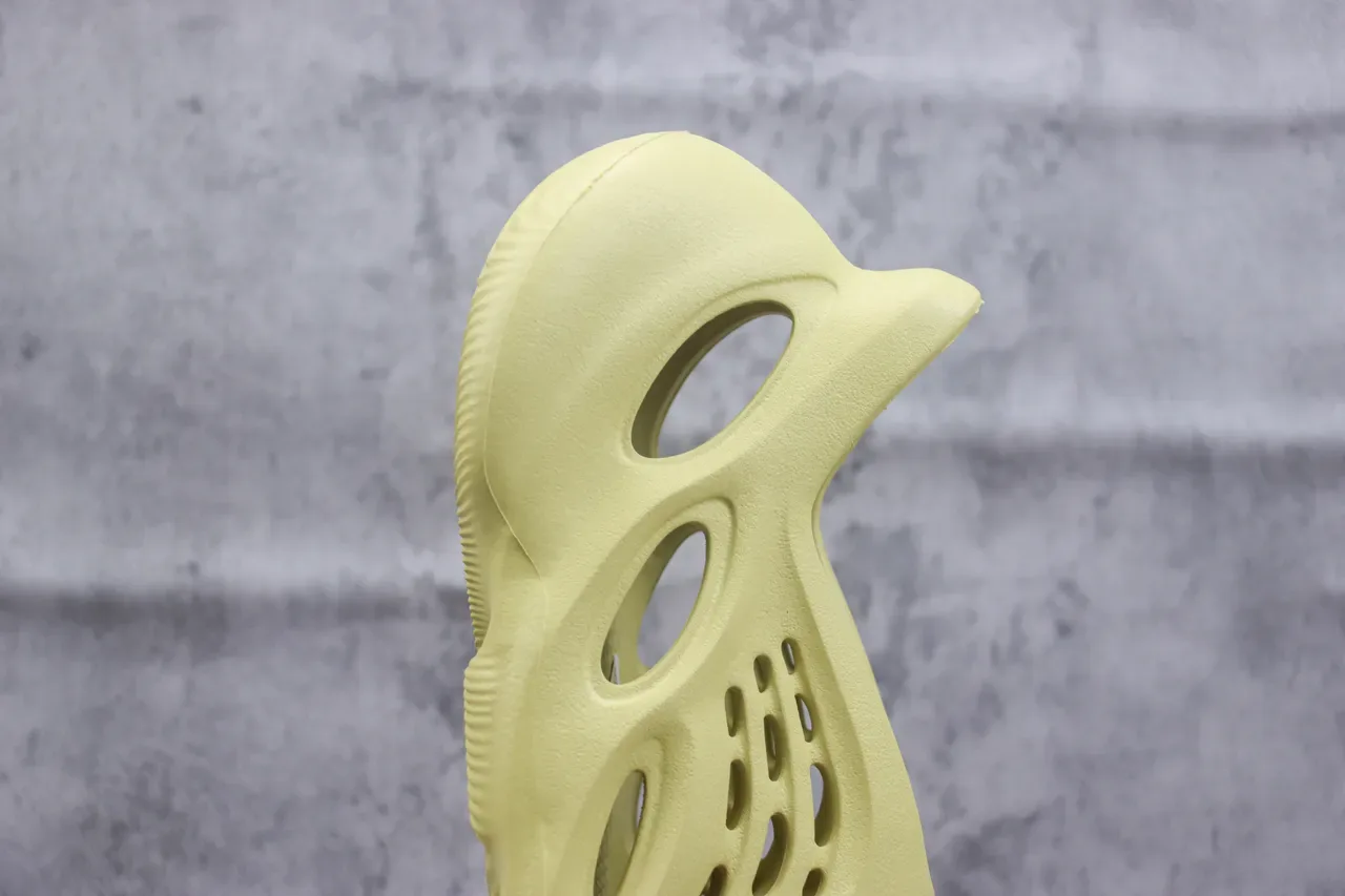 Adidas Yeezy Foam Runner Pale Yellow Lifestyle Sneakers 5