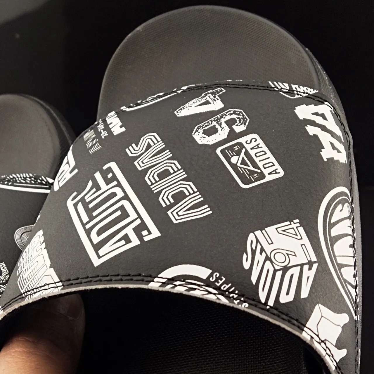Adidas Yeezy Slide Black White Graphic Print Slippers 6