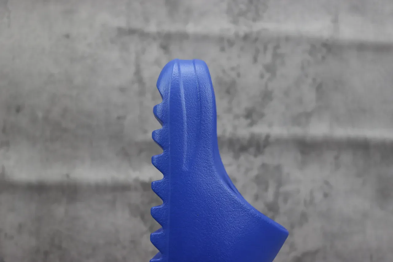 Adidas Yeezy Slide Blue Molded Slipper 4