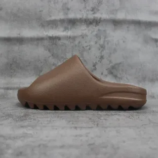 Adidas Yeezy Slide भूरी मोल्डेड EVA स्लिपर