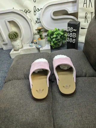 Adidas Yeezy Slide Dusty Pink Suede Slippers 8