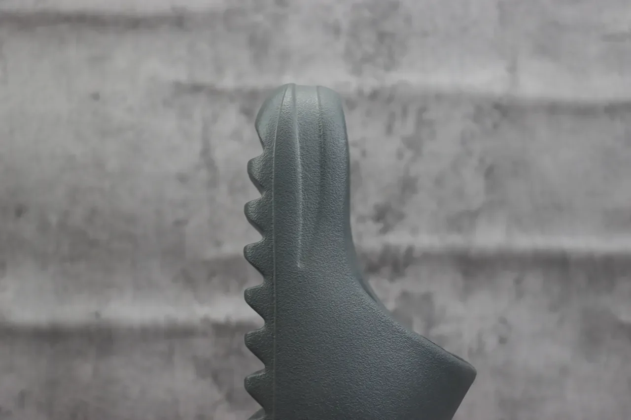 Adidas Yeezy Slide Sandales Grises 4