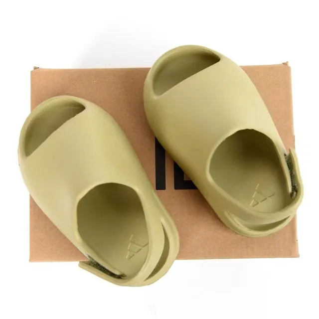 Adidas Yeezy Slide ليموني أخضر كلوج 18