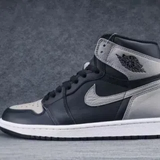 Air Jordan 1 High Zapatos de Baloncesto de Cuero Negro y Gris