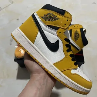 Air Jordan 1 High Yellow White Black Basketball Shoes