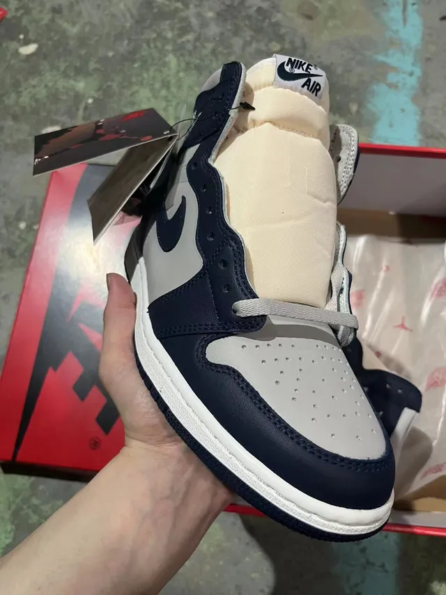 Air Jordan 1 Navy and Light Gray Leather Basketball Shoes 2