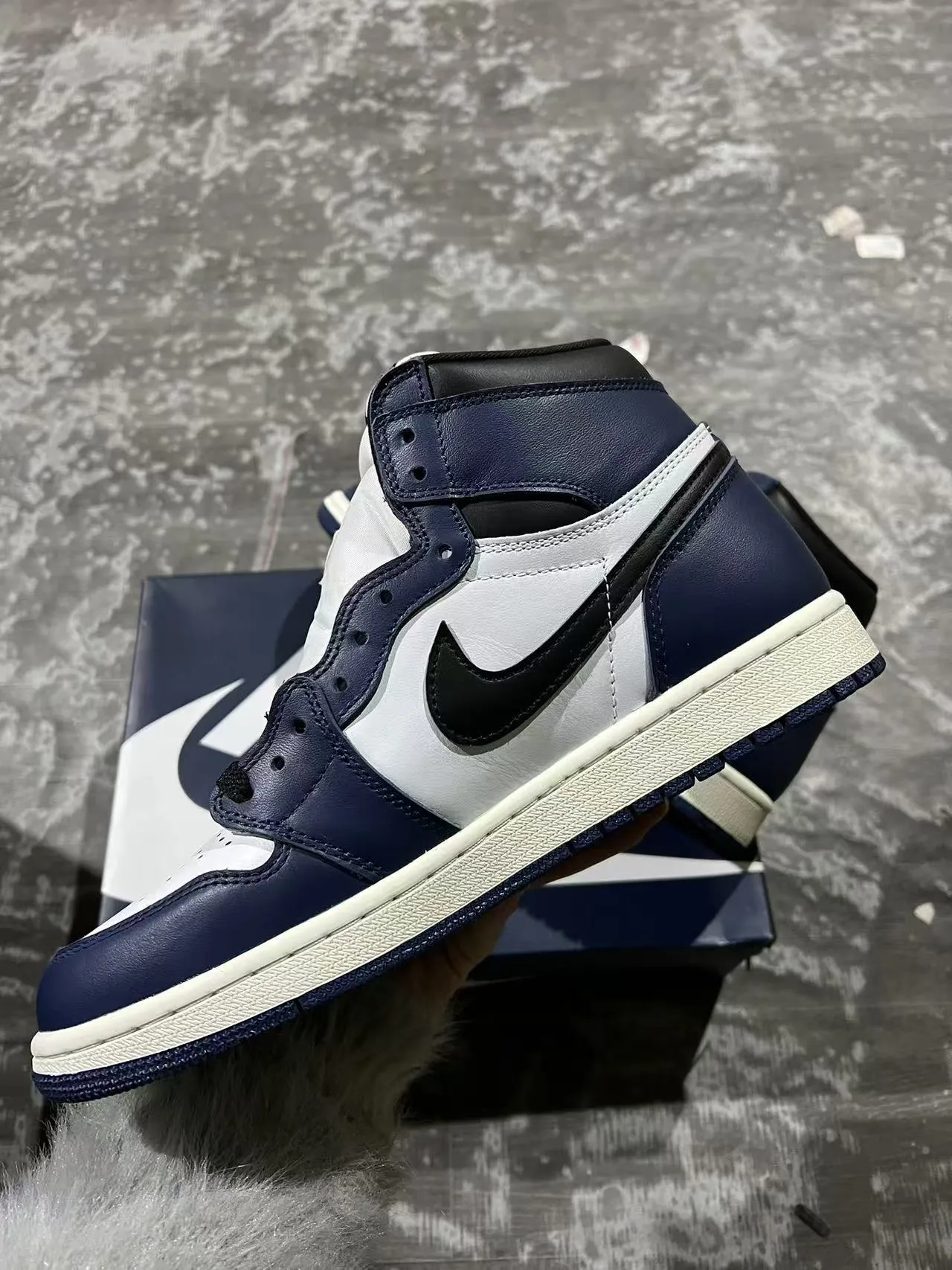 Air Jordan 1 Navy White Black Basketball Shoes 5