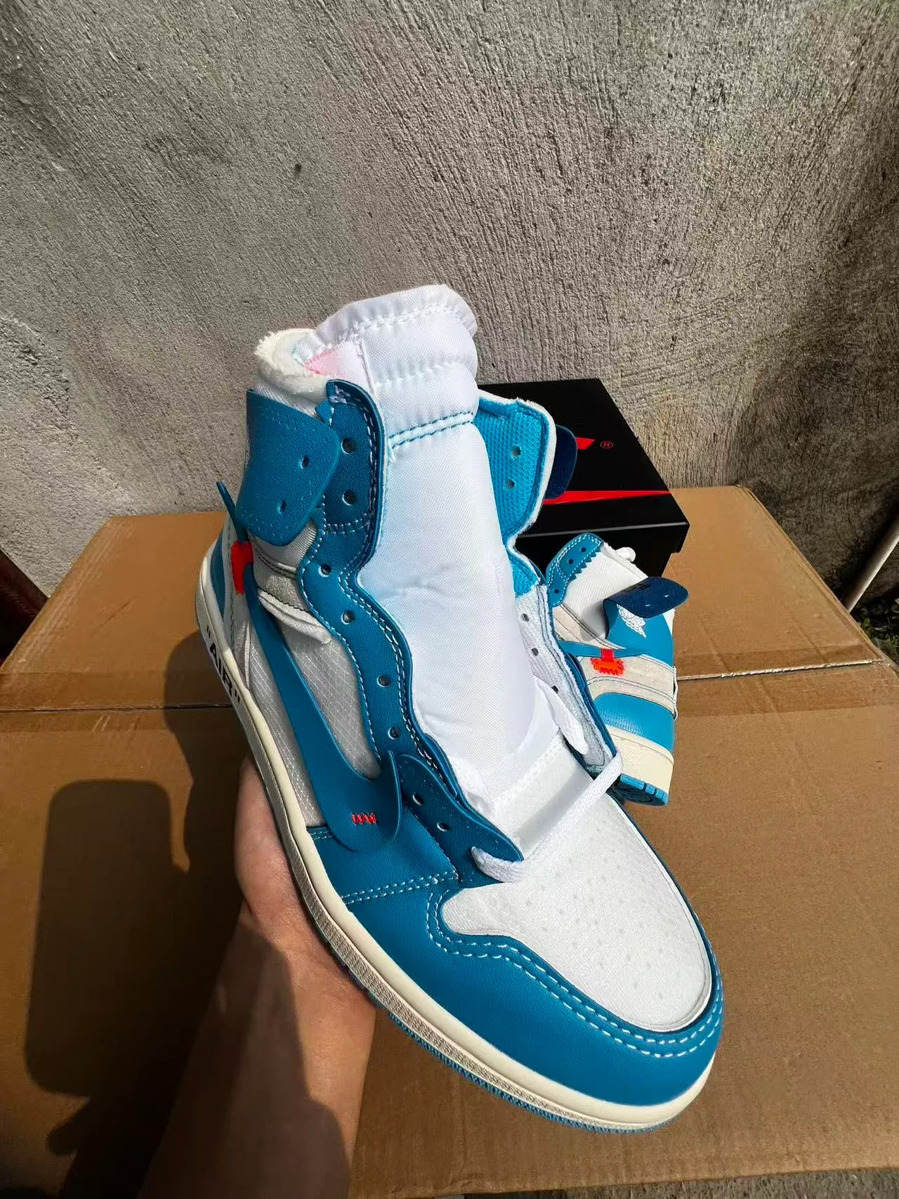 Air Jordan 1 Off-White The Ten Blue University Basketball Shoes 2