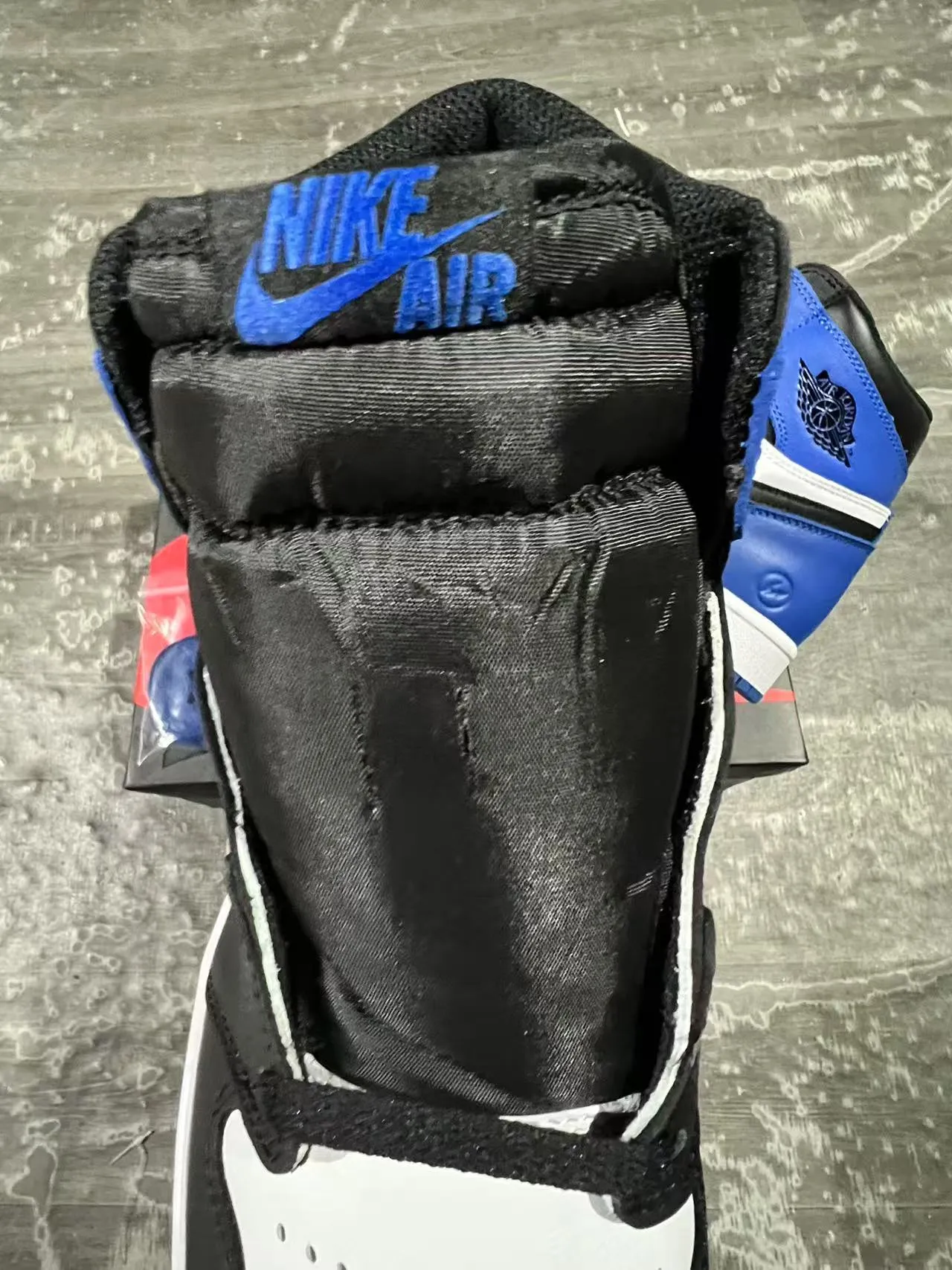 Air Jordan 1 Royal Blue White Black Basketball Shoes 4