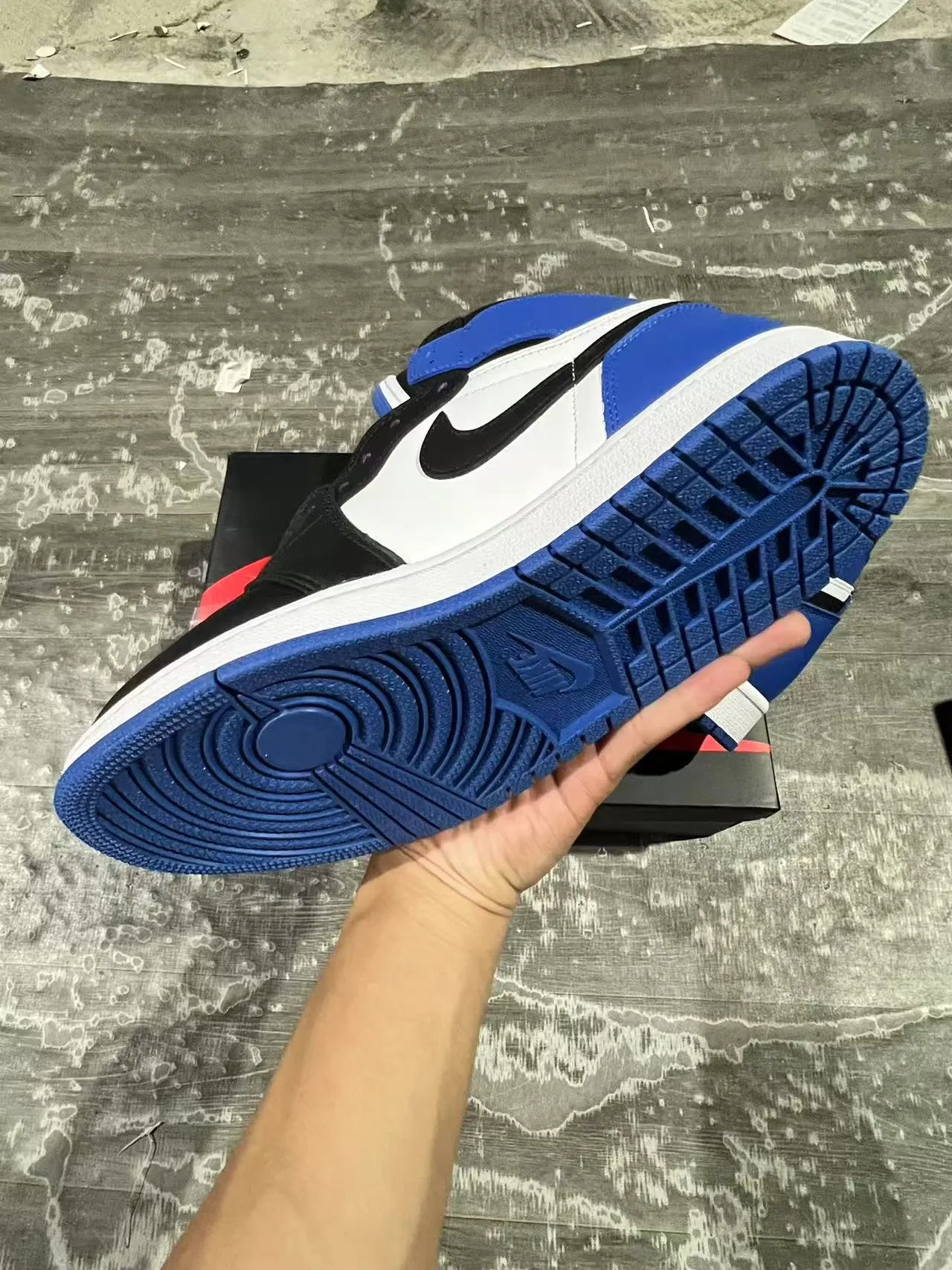 Air Jordan 1 Royal Blue White Black Basketball Shoes 6