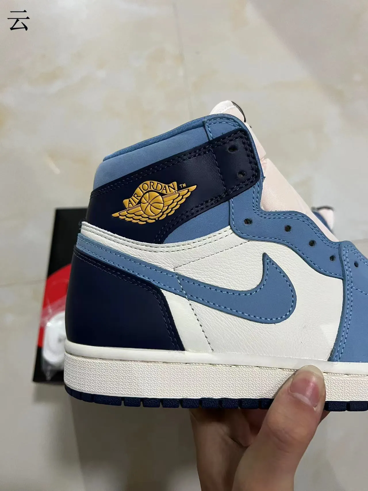 Air Jordan 1 White Blue High-Top Leather-Suede Mix Basketball Shoes 7