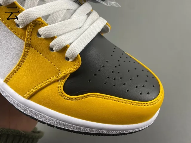 Air Jordan 1 Yellow Black High-Top Leather Upper Basketball Shoes 6