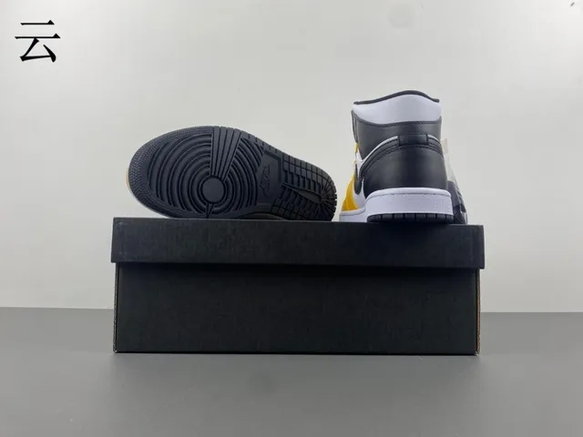 Air Jordan 1 Yellow Black High-Top Leather Upper Basketball Shoes 16