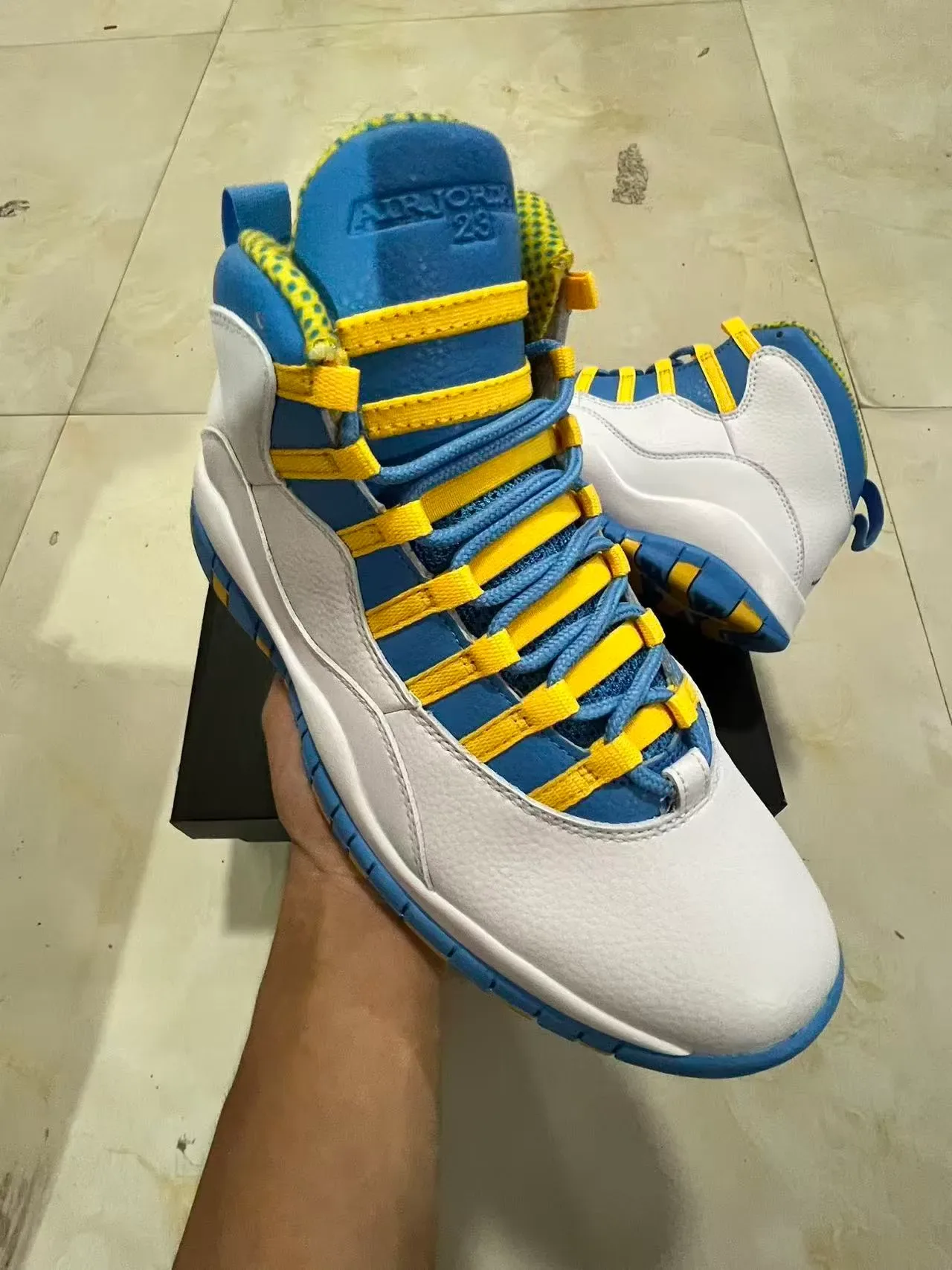Air Jordan 10 Blanc Bleu Royal Jaune Chaussures de Basketball 2