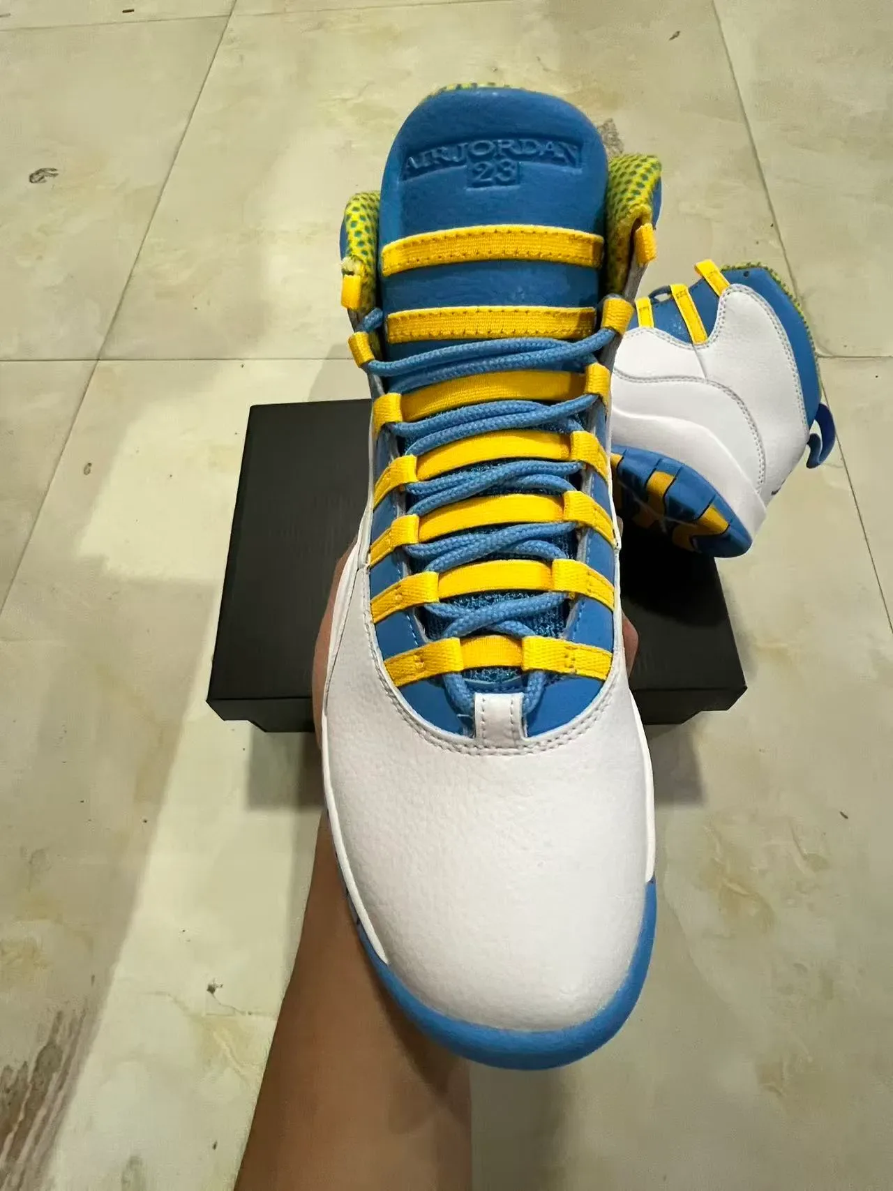 Air Jordan 10 Blanc Bleu Royal Jaune Chaussures de Basketball 3