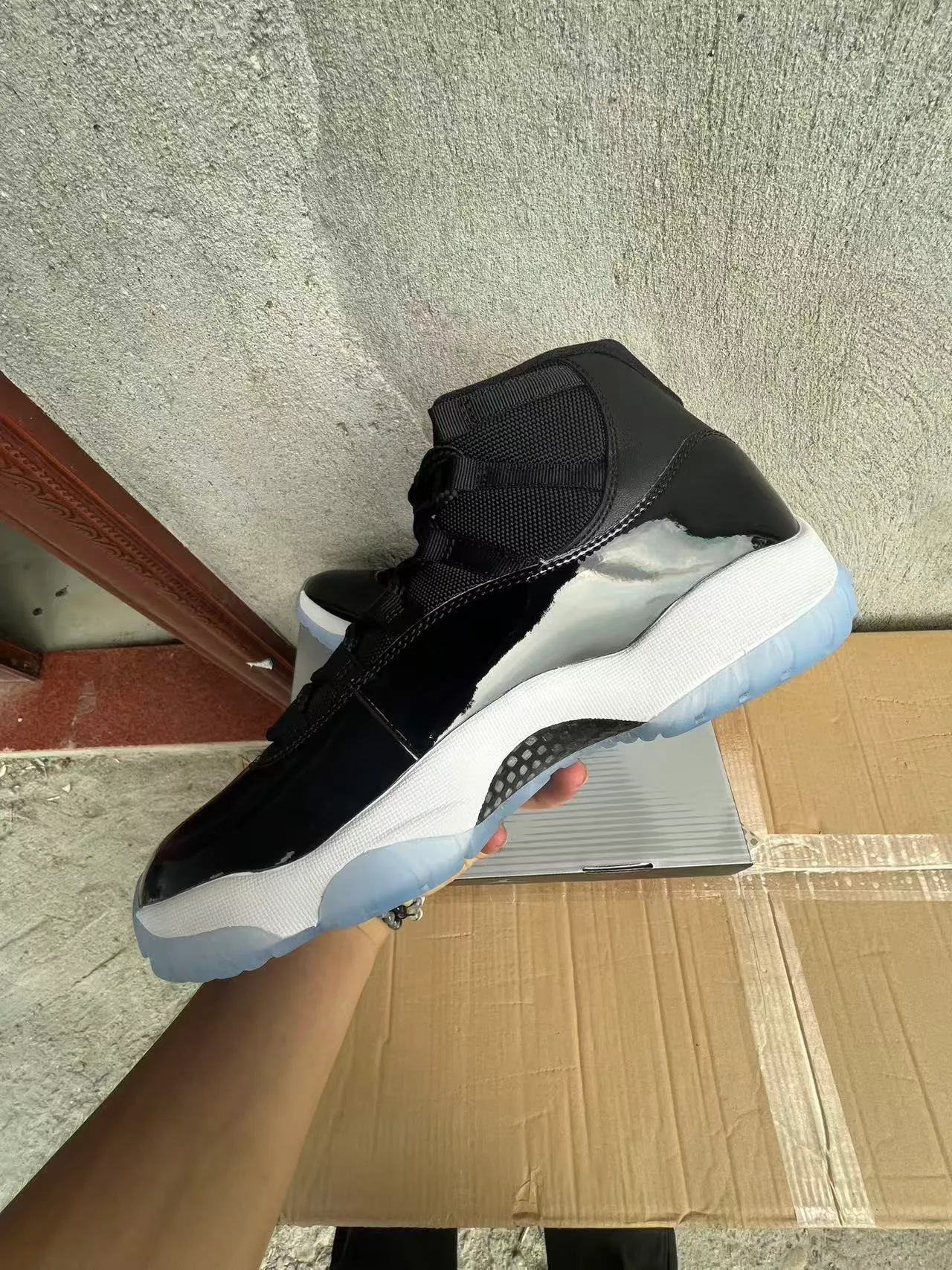Air Jordan 11 Black Concord Basketball Shoes 5