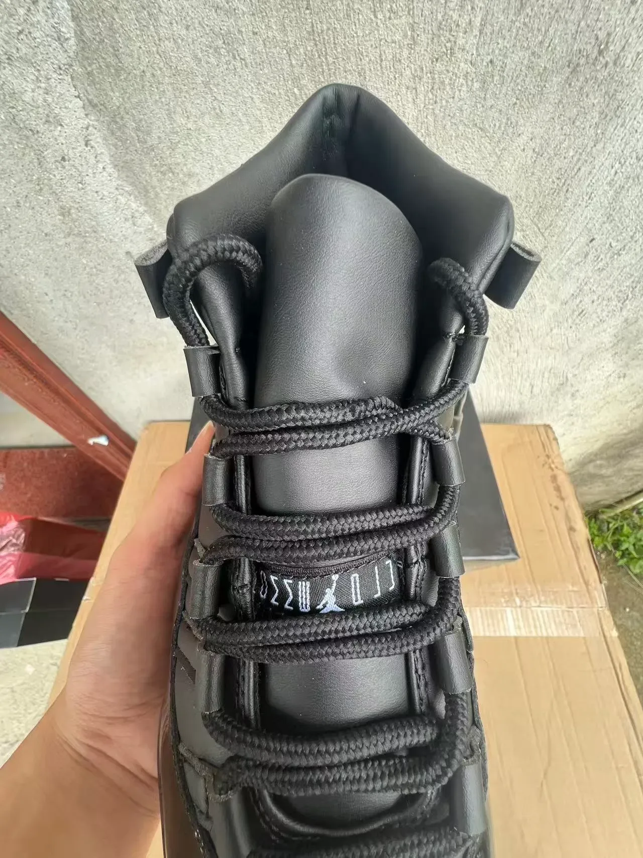 Air Jordan 11 Zapatillas de Baloncesto Cuero Patentado Negro 5