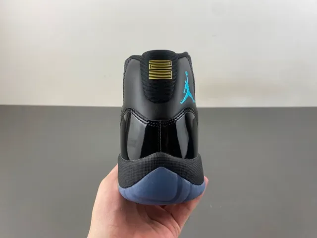 Air Jordan 11 Noir Turquoise Cuir de Patente Chaussures de Basketball 4