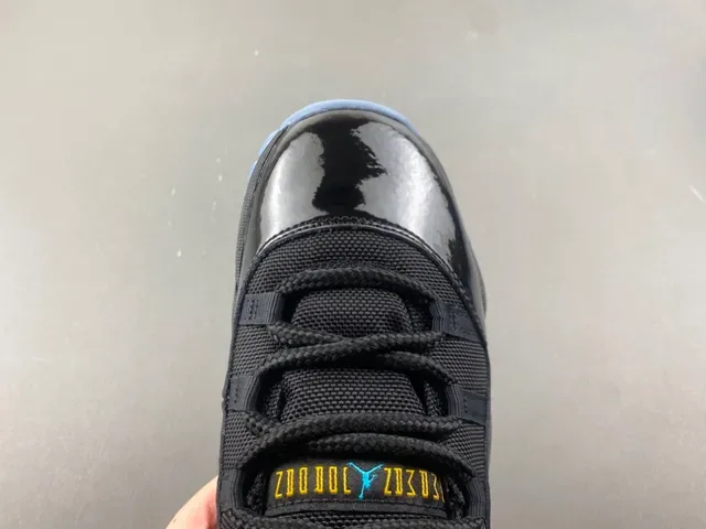 Air Jordan 11 Noir Turquoise Cuir de Patente Chaussures de Basketball 5