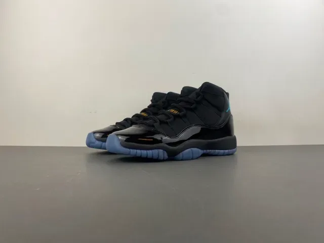 Air Jordan 11 Noir Turquoise Cuir de Patente Chaussures de Basketball 11